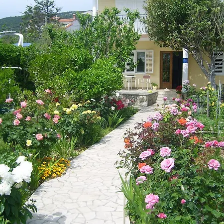 Antica Apartment Rab Town