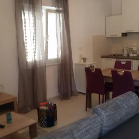 Antica Rab Town