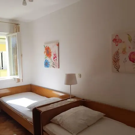 Apartment Antica *